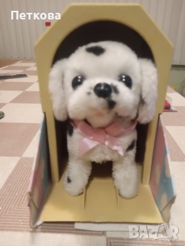 Интерактивно кученце с къщичка 