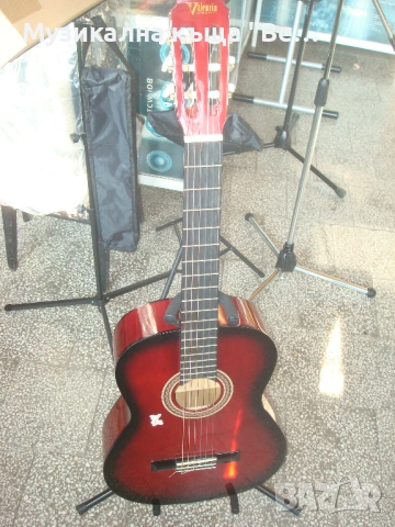 Класическа китара Valencia, Размер 4/4