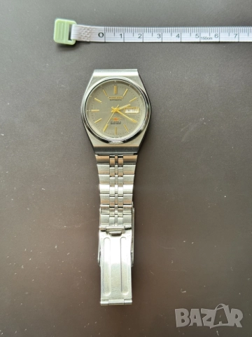 Часовник Citizen 2