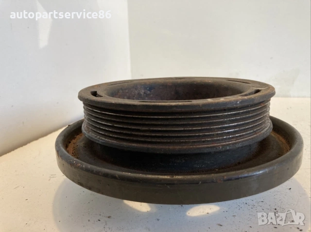 Шайба на коляновия вал за Mercedes W639 Vito 2.2 CDI (2004-2009) A6110300503 , снимка 3 - Части - 53899893