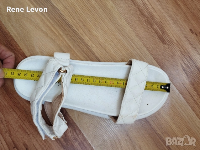 Равни сандали, снимка 3 - Чехли - 54163414