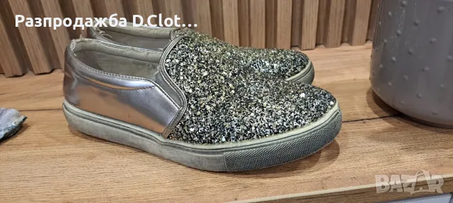 бели кецове естествена кожа 39 ,Блестящи обувки, снимка 6 - Кецове - 41146257