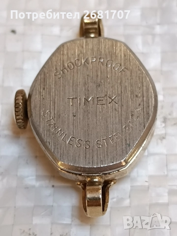 позлатен дамски часовник Timex, снимка 3 - Дамски - 52961507