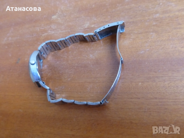 Дамски ръчен часовник ЗАРЯ , снимка 5 - Дамски - 52507725