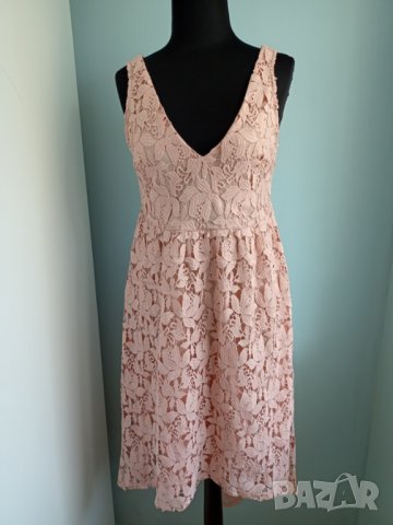 Дантелена рокля пепел от рози, Vila 36