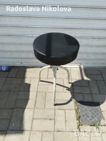 Винтов стол