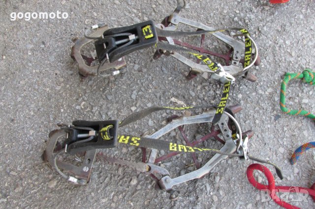 ЛОТ Екипировка, алпийска, алпиниска ЗА КАТЕРЕНЕ, АЛПИНИЗЪМ, ТУРИЗЪМ И СПЕЛЕОЛОГИЯ, карабинер, PETZL, снимка 8 - Спортна екипировка - 33890497