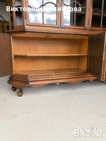 Витрина Chippendale , снимка 11 - Секции и витрини - 52081010