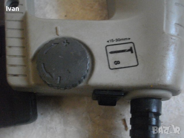 16-30mm Голям Комбиниран Електрически Такер Black Decker Англия , снимка 18 - Други инструменти - 39272386