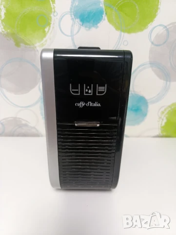Кафемашина на капсули, снимка 4 - Кафемашини - 50452245