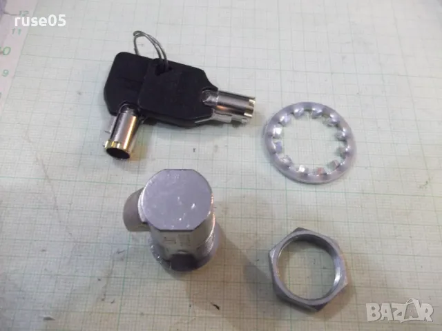 Ключалка "LK7 - D0205" с два ключа нова, снимка 5 - Други стоки за дома - 49241487