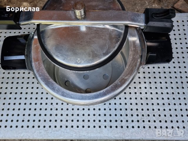 Тенджера под налягане , снимка 2 - Съдове за готвене - 34019316