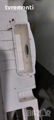 оригинална стойка за телевизор for 24 inc ,SALORA, снимка 3 - Стойки, 3D очила, аксесоари - 39331957