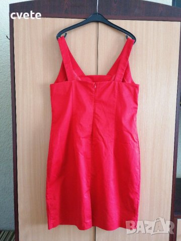 Червена дамска рокля, снимка 3 - Рокли - 37741002