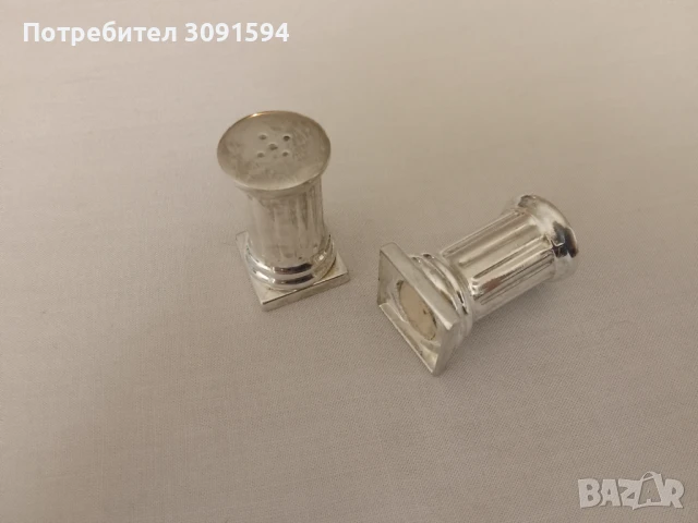 Солница и пиперница, римска колона, изработена от посребрен благороден метал, с квадратна основа. , снимка 2 - Други ценни предмети - 51241050