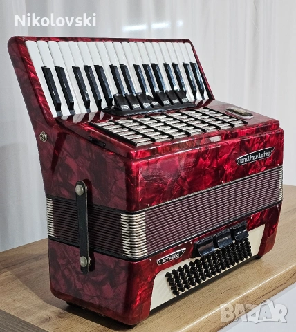 Акордеон Weltmeister Stella , снимка 3 - Акордеони - 53069330