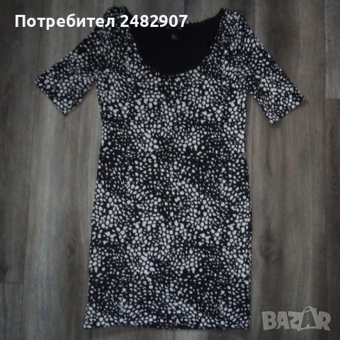 Дамска рокля Н&М, снимка 2 - Рокли - 51930072