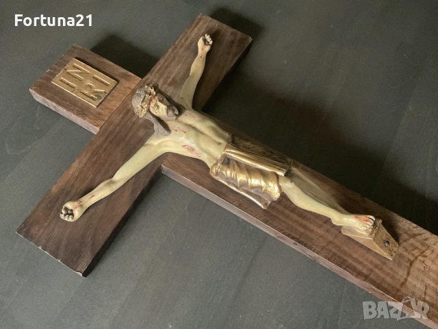 Дървен голям Кръст на Исус Христос , снимка 2 - Други ценни предмети - 53888437