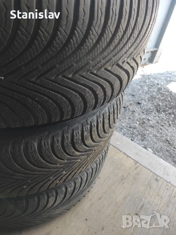 Оригинален комплект гуми 6бр Michelin Spain с джанти 4бр , снимка 2 - Гуми и джанти - 50735218