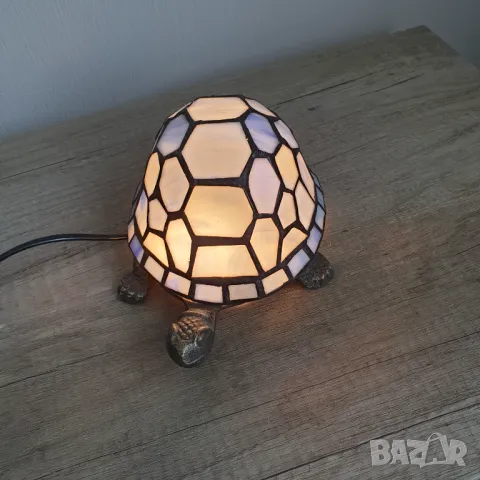 Настолна лампа - костенурка изработена в стил Tiffany, снимка 2 - Настолни лампи - 50045563