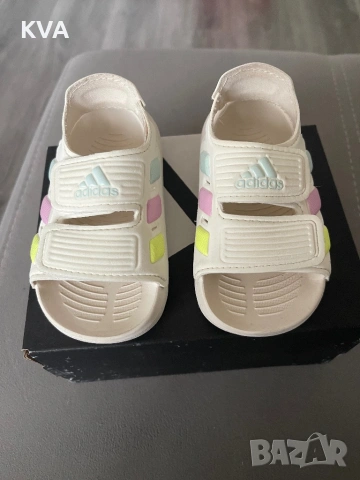 Детски сандали , снимка 3 - Детски сандали и чехли - 53271303