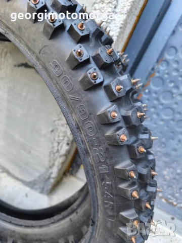 Гуми с шипове 18/21 300 лв, снимка 4 - Мотоциклети и мототехника - 51304660