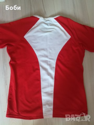 Тениска Nike, снимка 2 - Детски тениски и потници - 29941857