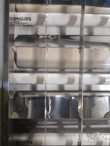 Луминисцентни тела с 4 лампи, снимка 2 - Настолни лампи - 52541022