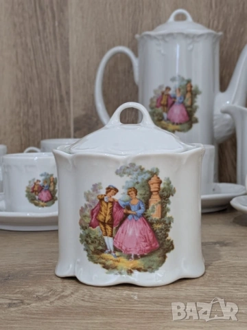 Сервиз за кафе "Ромео и Жулиета", снимка 2 - Сервизи - 53877065