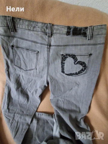 Дънки Moschino Jeans, снимка 4 - Дънки - 53999523