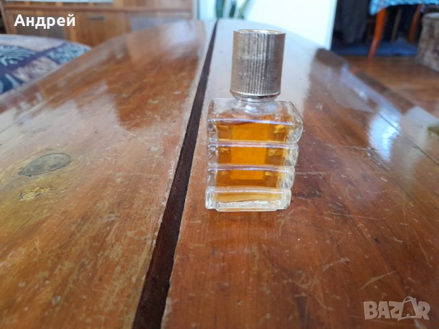 Стар парфюм БР, снимка 2 - Други ценни предмети - 32074330