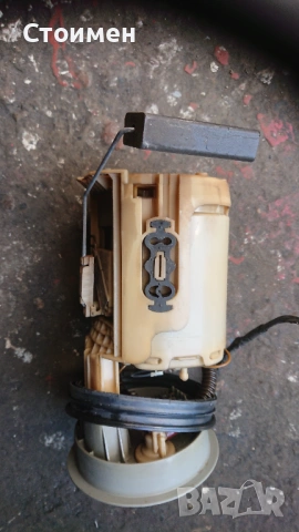 Бензинова помпа сеат кордоба 96та