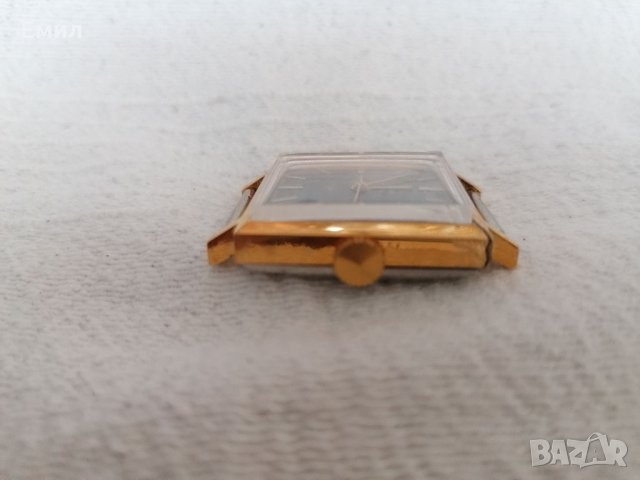 Колекционерски часовник СЛАВА КВАДРАТ AU 20 , снимка 3 - Колекции - 35528216