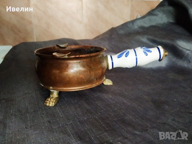месингов пепелник, снимка 2 - Антикварни и старинни предмети - 30864995