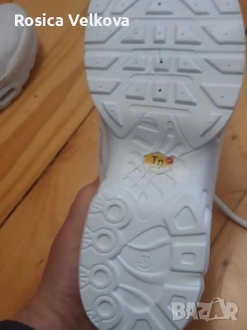 Маратонки NIKE , снимка 8 - Маратонки - 54058930