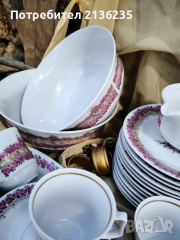 Сервиз за хранене 37 части , снимка 12 - Сервизи - 51721657