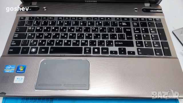 Toshiba Satellite P855 на части