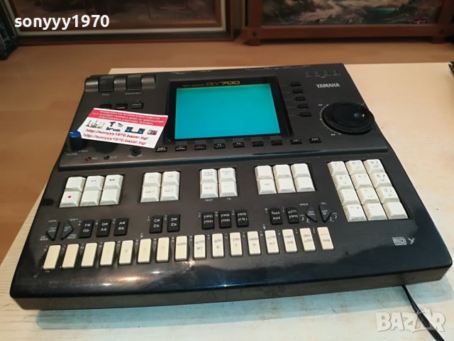 YAMAHA QY700 MUSIC SEQUENCER-MADE IN JAPAN 1405221743, снимка 2 - Ресийвъри, усилватели, смесителни пултове - 36759865