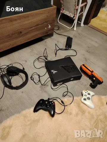 X- BoX  360 конзола 12 игри , снимка 2 - Xbox конзоли - 56238306