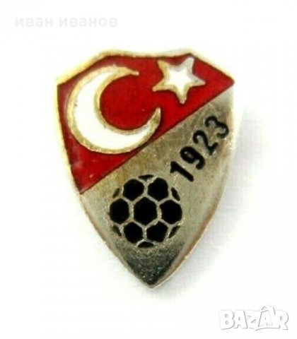 Германска Футболна Федерация-Лот 3 стари значки-Лого-Емблема, снимка 16 - Колекции - 34269187