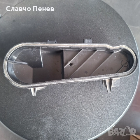 Капачка за десен фар VW Golf III., снимка 2 - Части - 52277768