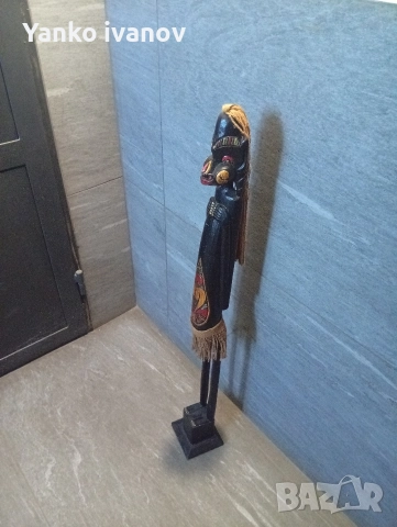 Африканска статуетка