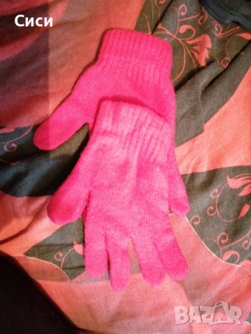 Плетени детски ръкавици, снимка 2 - Шапки, шалове и ръкавици - 38917700