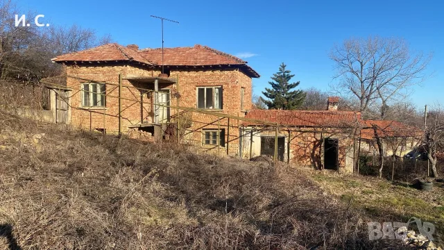 Имот в село Къкрина