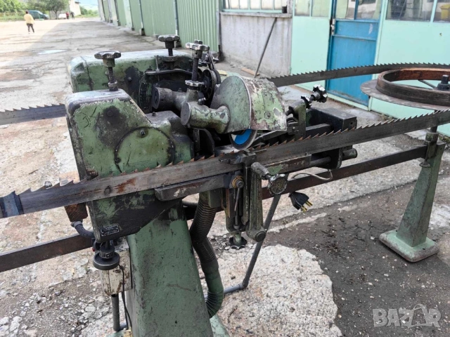 Заточваща машина за банцингови ленти