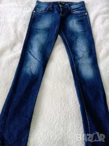 Дамски дънки Версаче оригинал, снимка 1