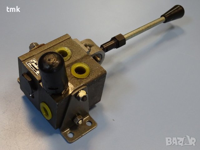 Хидравличен разпределител "Хидравлика" 348P, 348-РК, 7-18MPa, 1-секция с клапан, снимка 2 - Резервни части за машини - 42222323