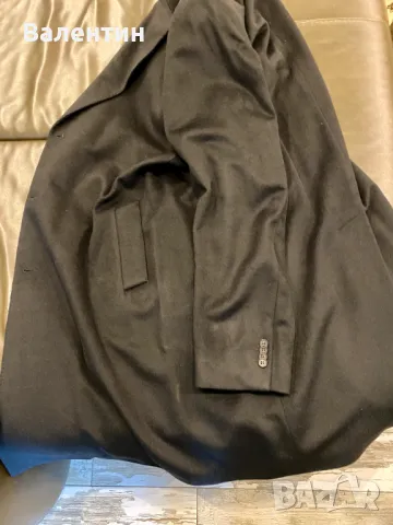 Мъжко кашмирено палто GUY LAROCHE. За уважаван господин. Размер 64, снимка 9 - Палта - 47470250