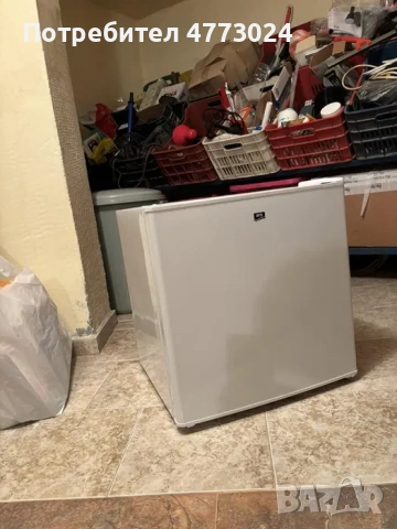 Офис хладилник ARO модел MF46W