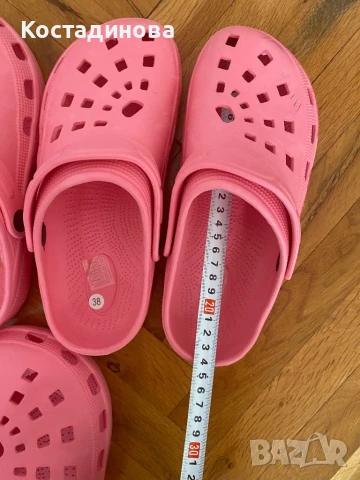 Дамски чехли ( кроксове), снимка 4 - Чехли - 51000789